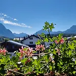 Feriendomizil St. Ulrich Lägenhet Krün