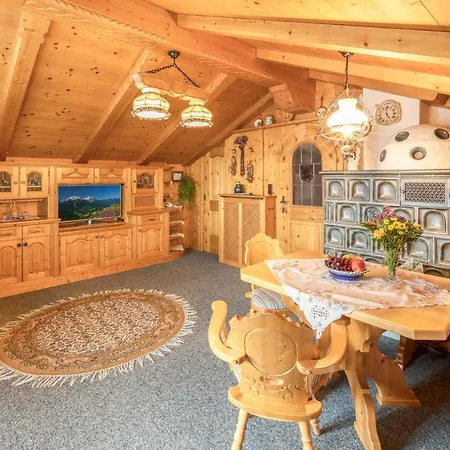 公寓 Feriendomizil St. Ulrich 克伦